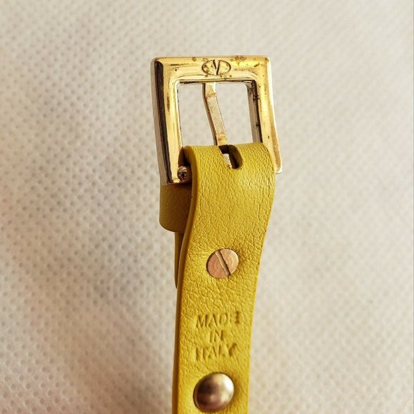 SOLD Valentino Rockstud Bracelet Yellow Leather Authentic - Picture 7 of 8
